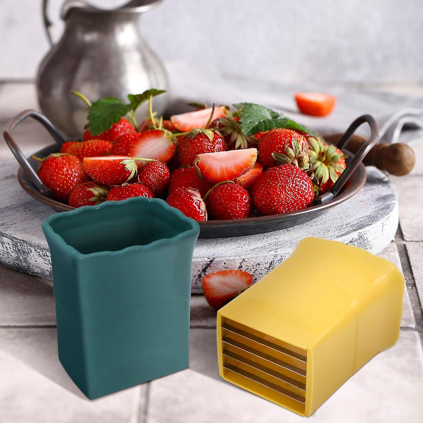 (Y)3-Piece Cup Slicer, Egg and Fruit Cup Slicer, Strawberry Slicer, Banana Cup Chopper, Quick Make Fruit and Vegetable Salad Creative Kitchen Gadgets