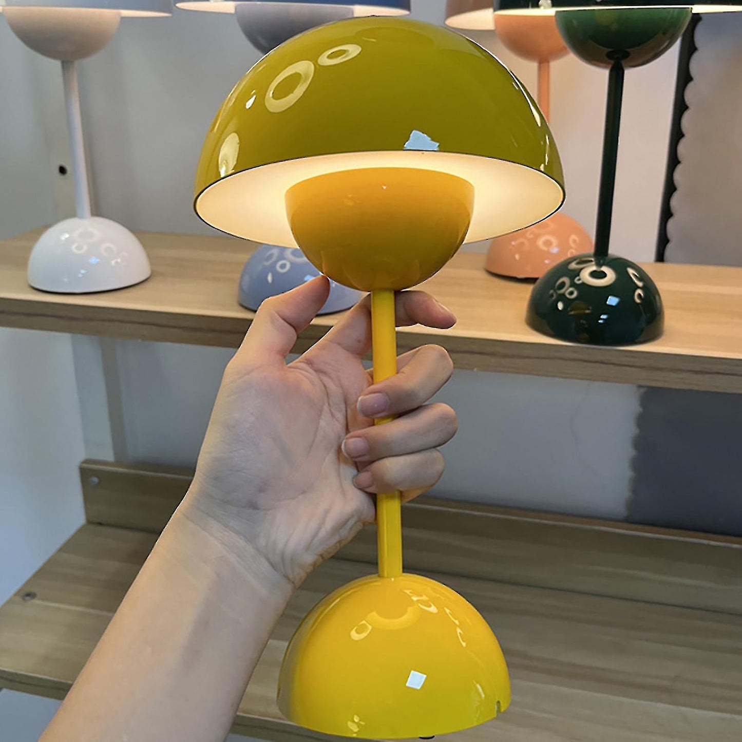 (Y)Flower Shaped Table Lamp Bedside Table Reading Lamp Bedroom Decorative Lamp Usb Rechargeable Table Lamp A