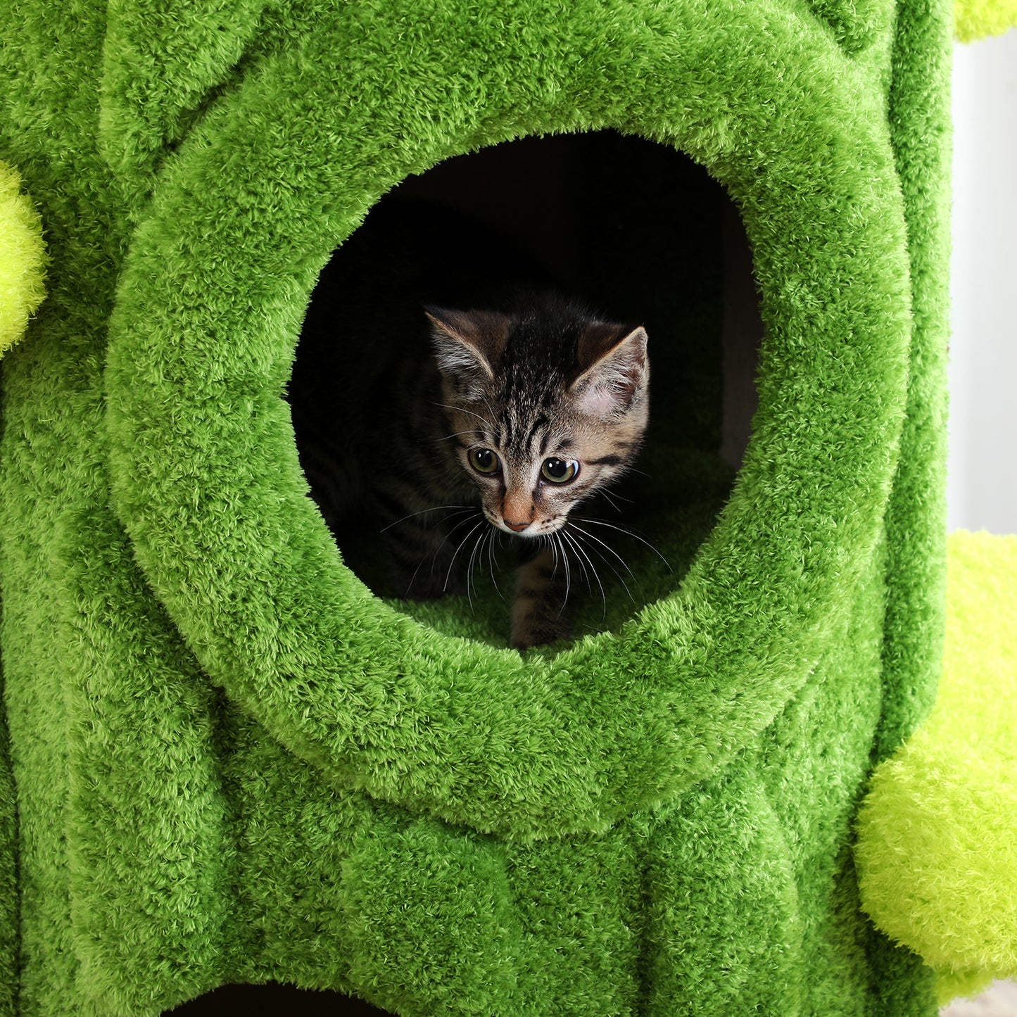 47.2 Inch Large Modern Cat Tree for Multiple Cats Indoors with Perches, Scratching Posts, Removable Mat, Suitable for Cats of All Sizes