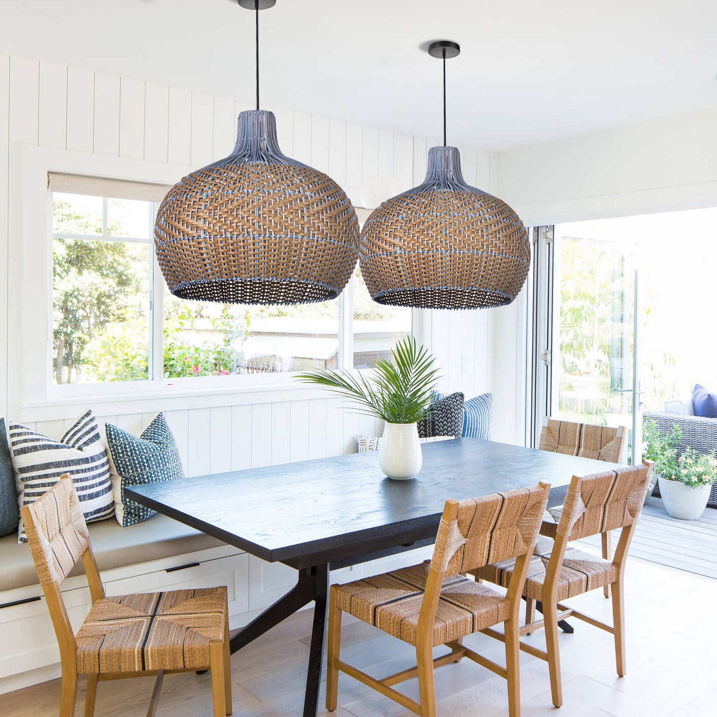 (X)Handcrafted Rattan Cylinder Pendant Light - Decorative Lighting for Living Room and Study