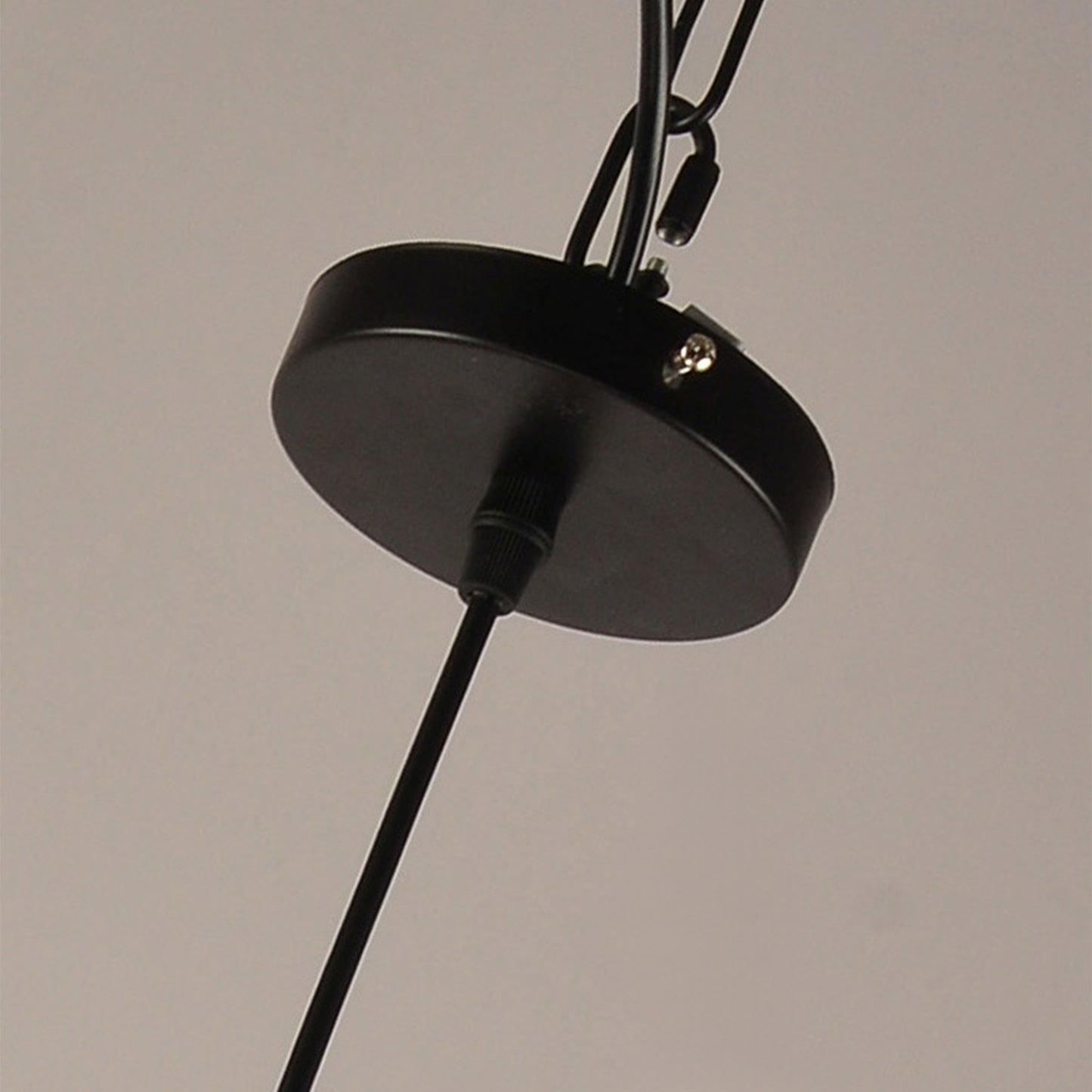 (N) ARTURESTHOME Modern Minimalist Art Deco Triangle Indoor Chandelier