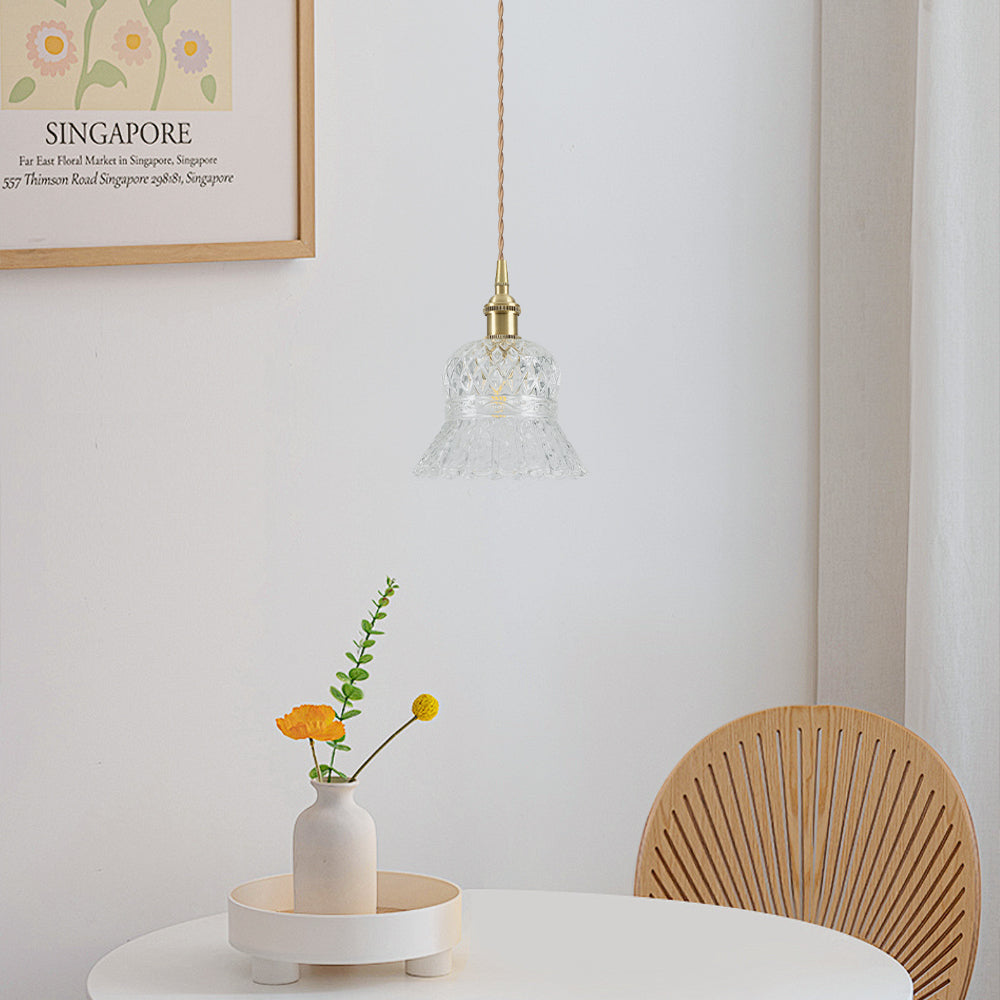 (Q) 6.3-Inch Glass Pendant Light, Retro Elegant Style Bell Shaped Lampshade Glass Pendant Light, Suitable for Living Room, Dining Room, Bedroom