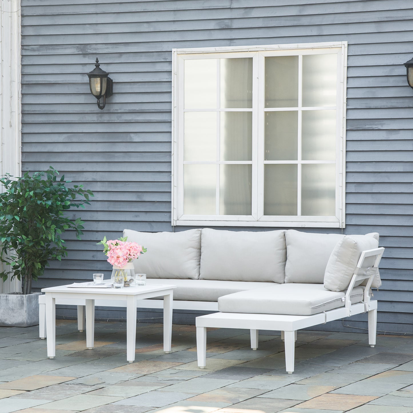 Three-piece L-shaped garden furniture set with side table and cushions, cream white aluminium, for balconies and terraces