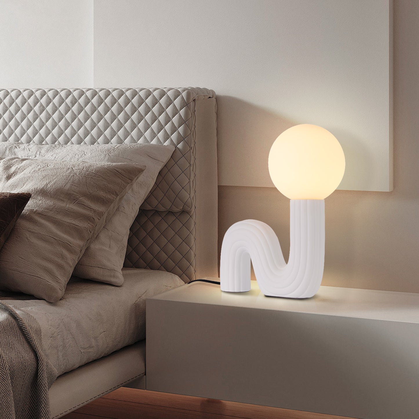 (M) White Table Lamps G9 for Bedroom Bedside Desk Lamp
