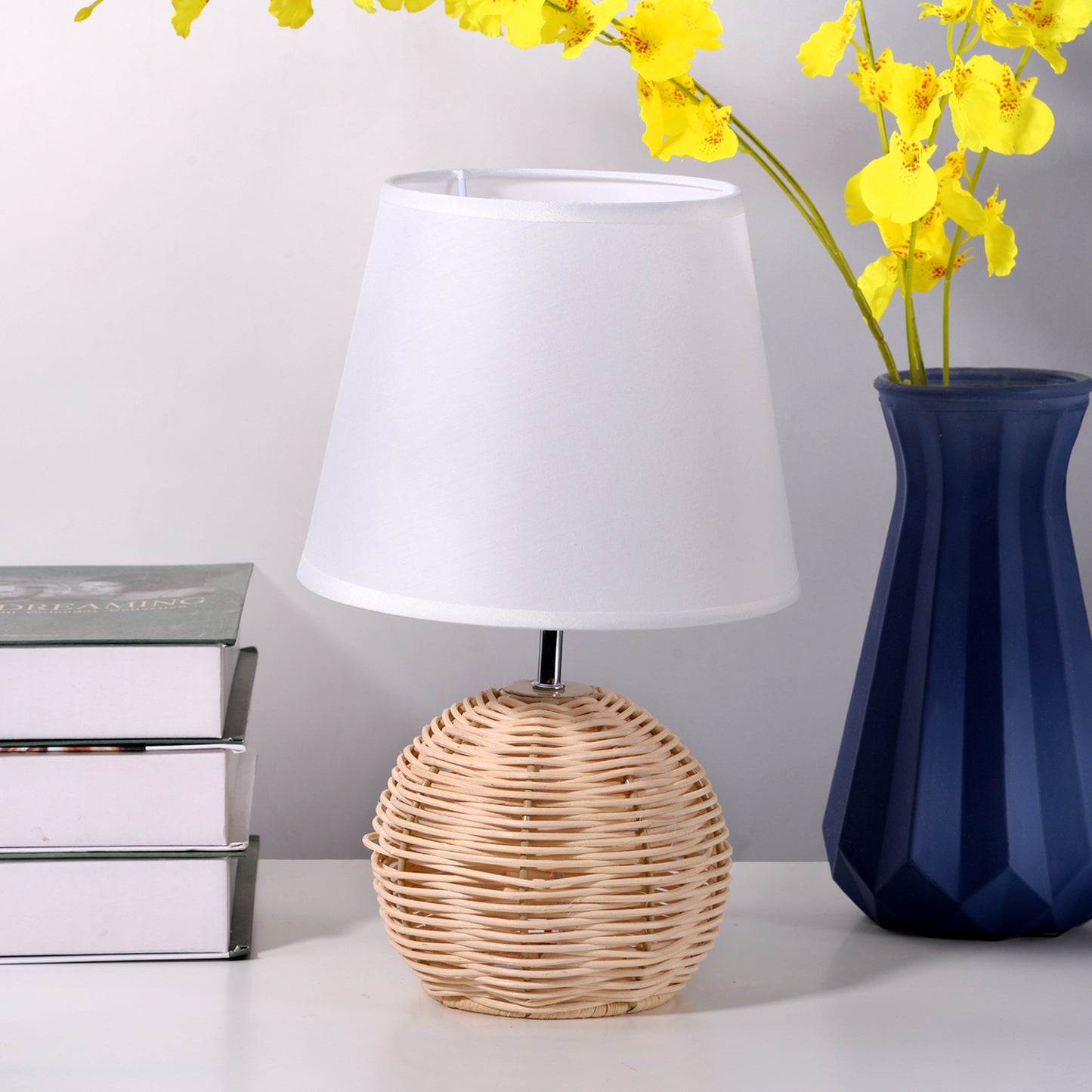 (Z)ARTURESTHOME Modern Cloth Table Lamps for Bedroom & Living Room - Soft Light Fabric Design