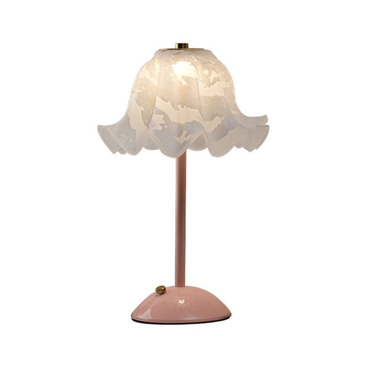 (Y)Minimalist desk lamp, bedroom headboard, light luxury, internet celebrity, wedding, long-lasting pink, girlish atmosphere, high aesthetic value, floral master bedroom lamp