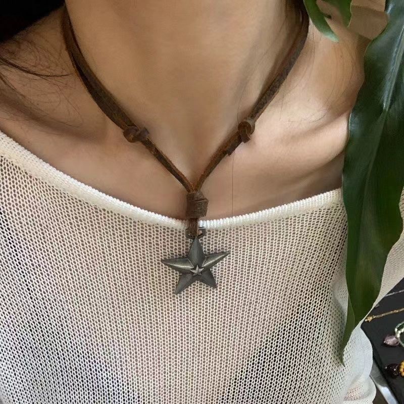 (Y)Adjustable personalized star pendant punk necklace cowhide alloy silver pentagram long necklace sweater chain